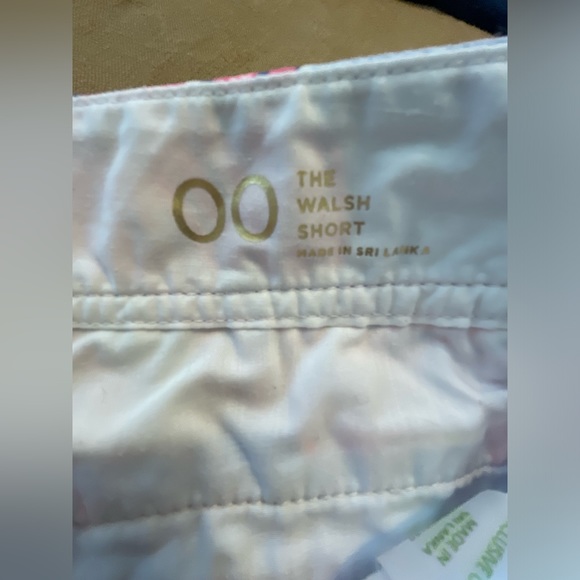 Lily Pulitzer Walsh shorts - Picture 3 of 5